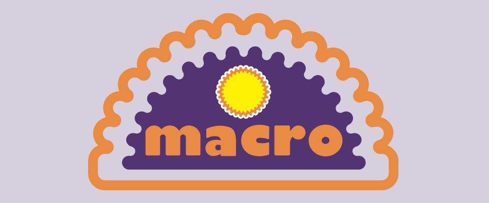 L'insegna MACRO nel tempo
